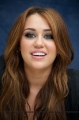 miley-cyrus-at-the-last-song-press-conference-14.jpg