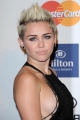 Miley_Cyrus_1670762a.jpg