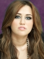 Miley-Cyrus-Long-Wavy-Hair-Styles.jpg